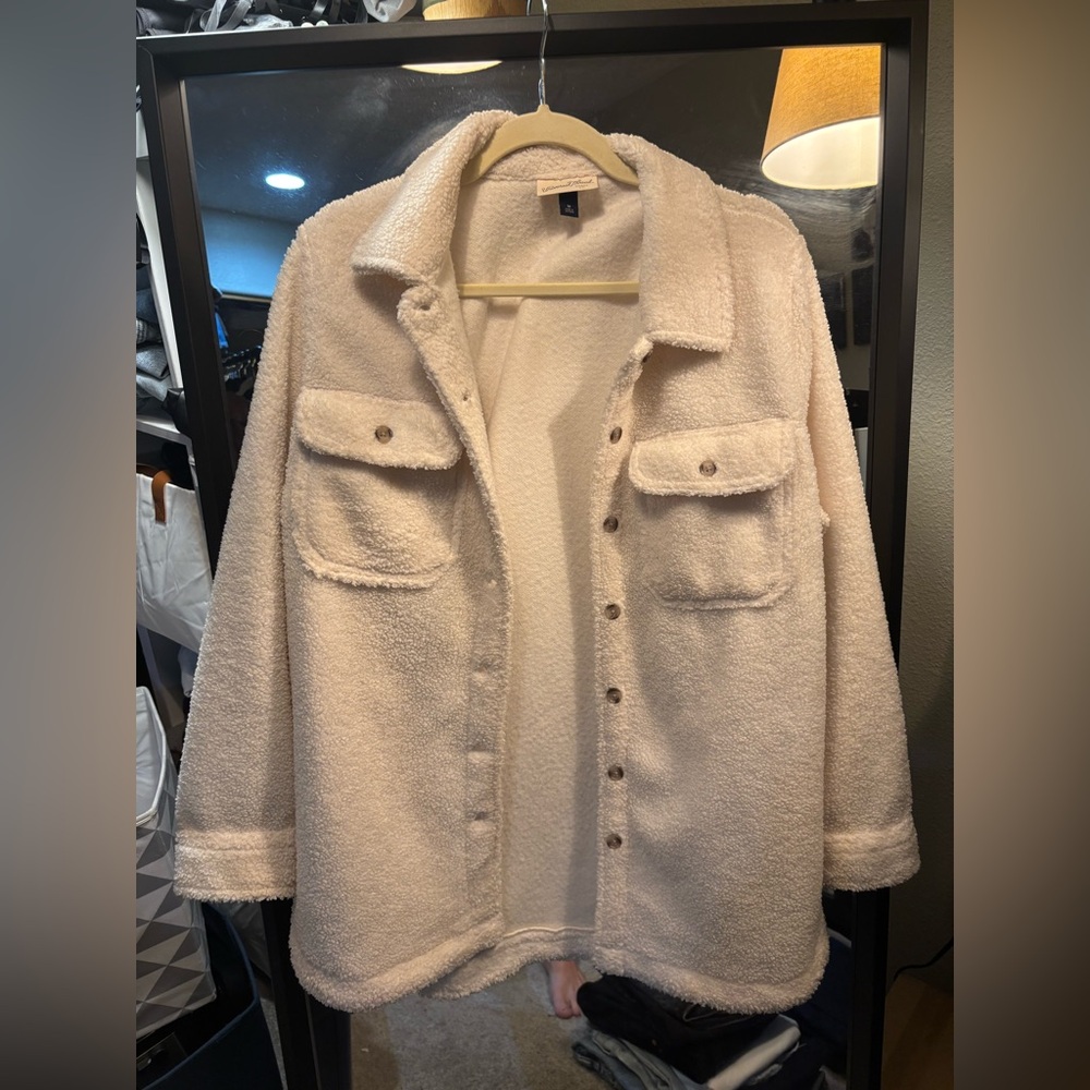 Universal Thread Cream Teddy Jacket